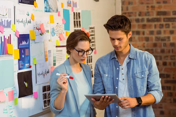 Social Media Strategy and Management